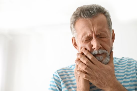 Péri-implantite: qu'est ce que c'est?