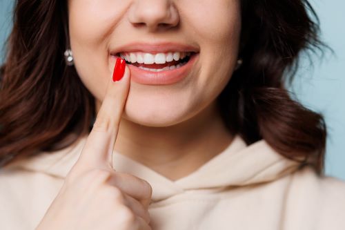 Jaunissement des dents : protéger la blancheur de vos dents